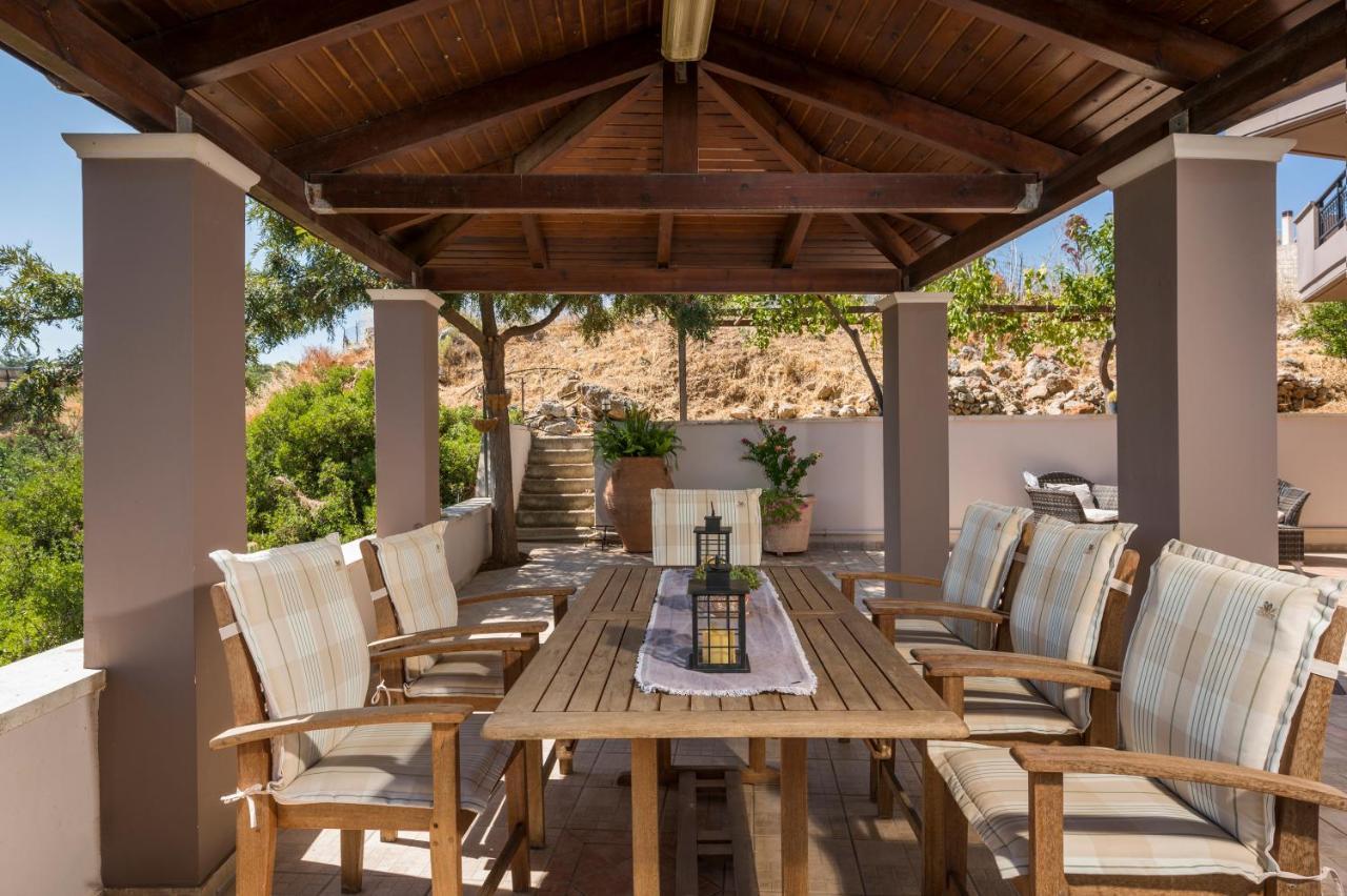 Tholos Apartments خانيا المظهر الخارجي الصورة