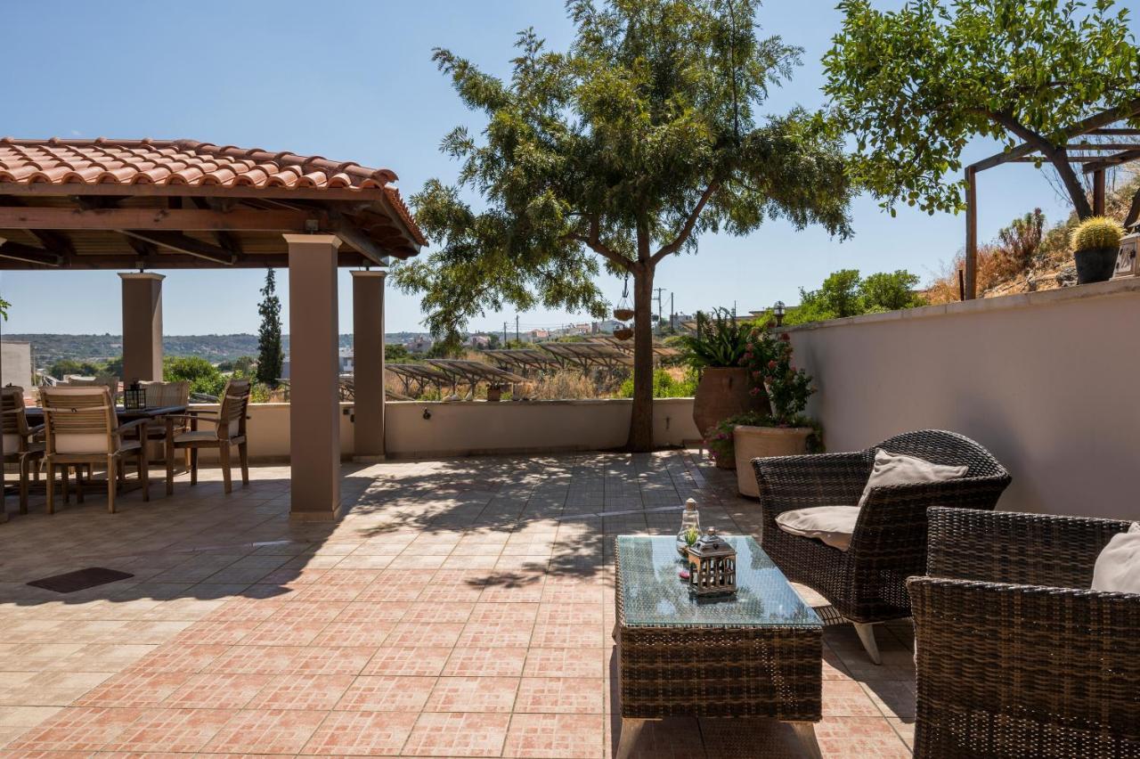 Tholos Apartments خانيا المظهر الخارجي الصورة